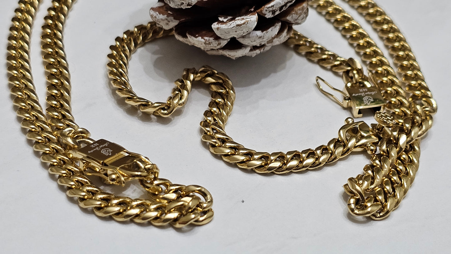 Cadena Miami Cuban 6mm x 22" Brazalete Gratis. ( 1 año de Garantía)