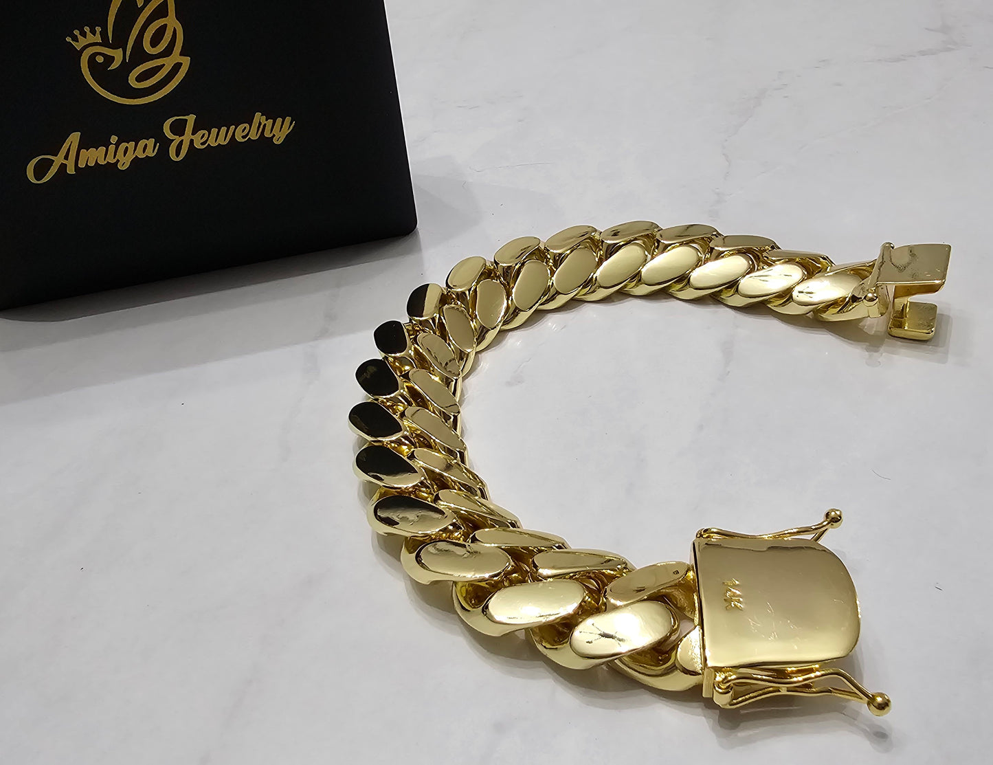 Brazalete Miami Cuban 20MM PVD, Hechas a Mano (Eslabón Pegado)