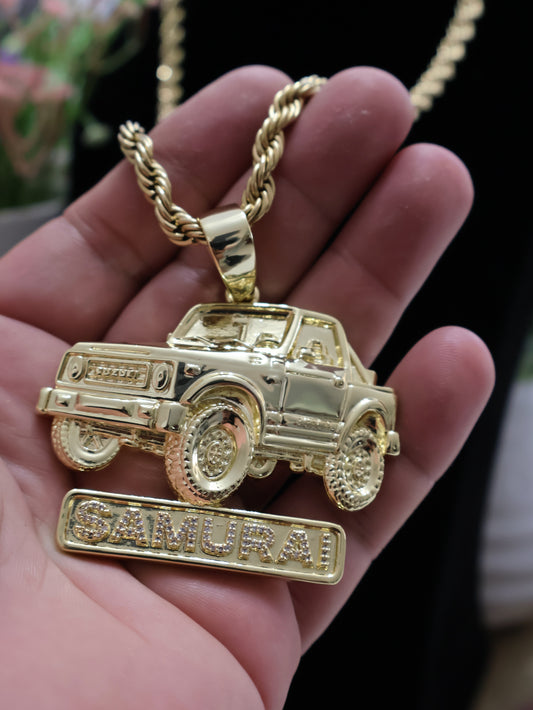 Bello Charm de Jeep Samurai Stainless Steel + Cadena 6mm de Soga (1 Año de Garantía)