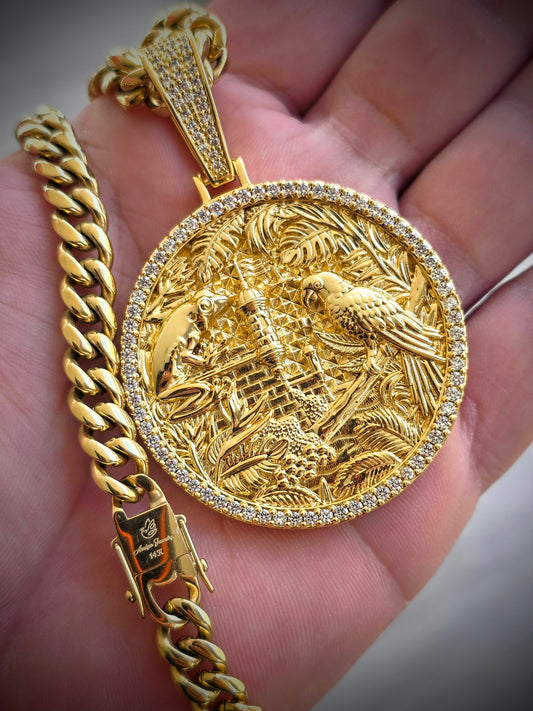 Cubana 8mm PVD Stainless Steel + Charm de PR. (1 Año de Garantía)