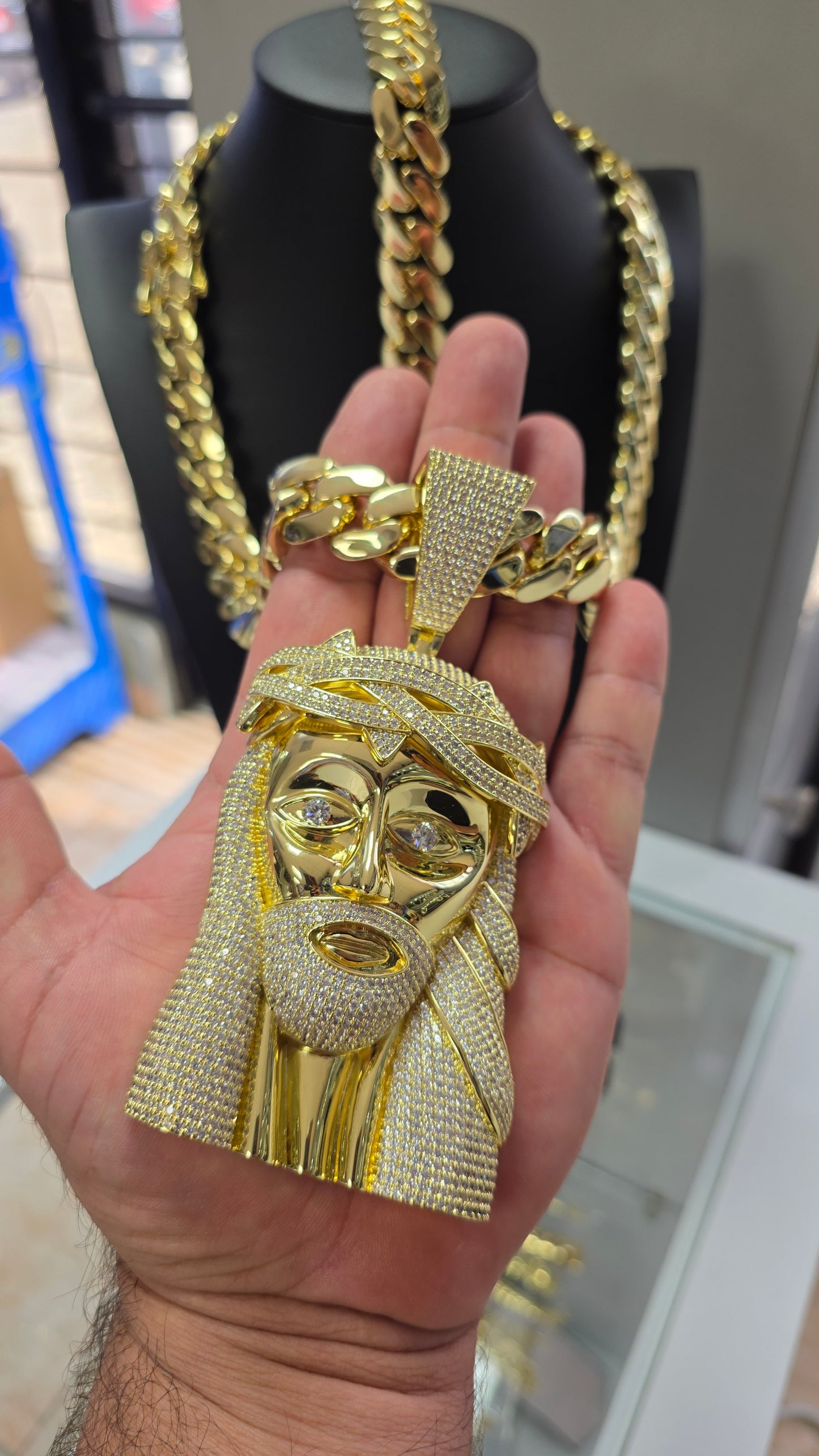 Set de 20mm + Charm Jesús de 6" Hechas a Mano PVD