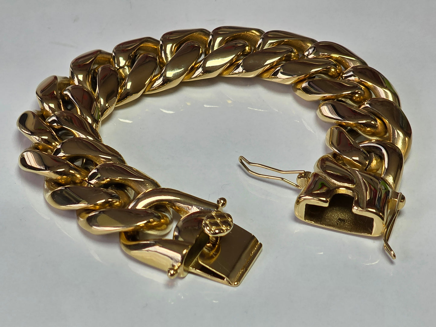 Brazalete 22mm PVD Stainless Steel. ( 1 Año de Garantía)