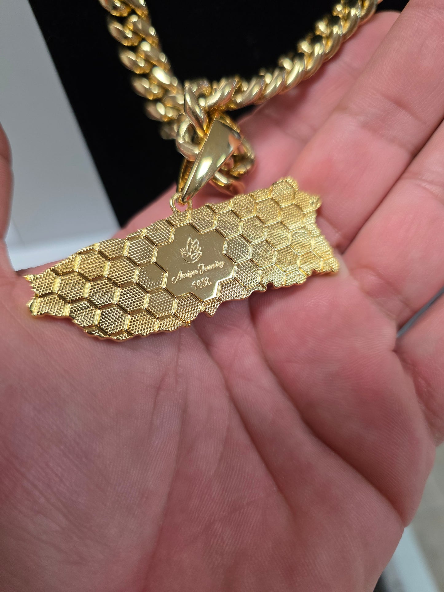 Cubana Stainless Steel PVD 12mm x 26" + Charm PR Grande ( 1 Año de Garantía)