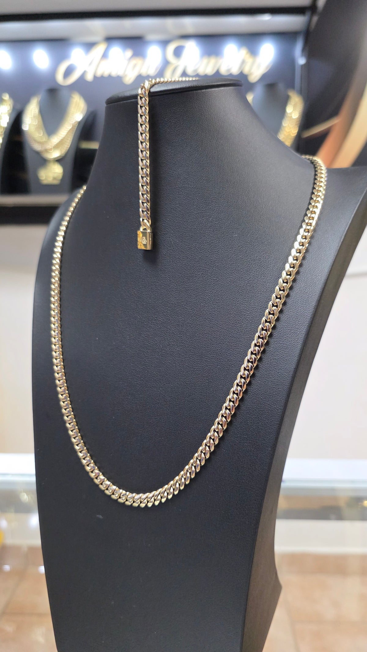 OFERTA DEL MES $60 Descuento             Set 6mm PVD Premium Plus      Hechas a Mano Eslabón Pegado      1 Año de Garantía