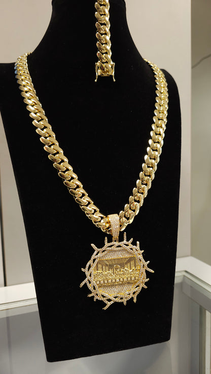 Set Cubana 14mm x 24" PVD Hechas a Mano + Charm Última Cena                  (Eslabón Pegado)