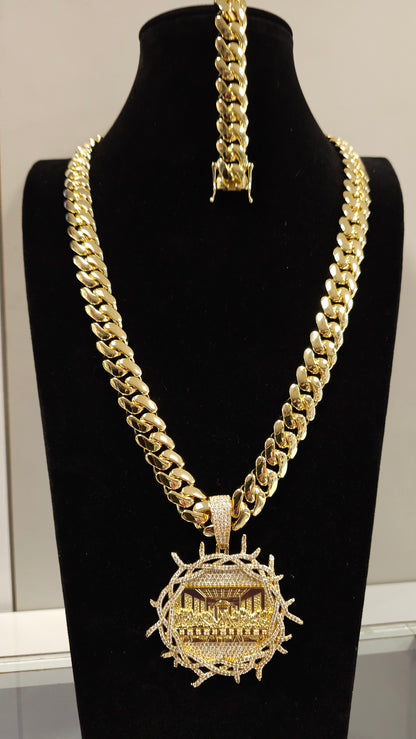 Set Cubana 14mm x 24" PVD Hechas a Mano + Charm Última Cena                  (Eslabón Pegado)