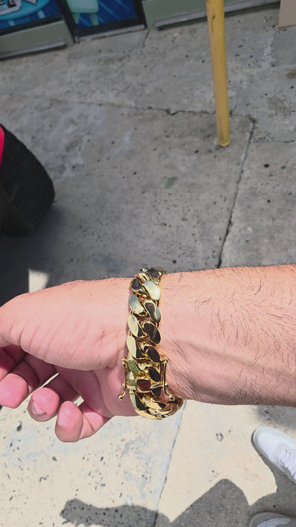 $40 de Descuento            Brazalete Miami Cuban 15MM (PVD PREMIUM )Hechas a Mano  (Eslabón Pegado)