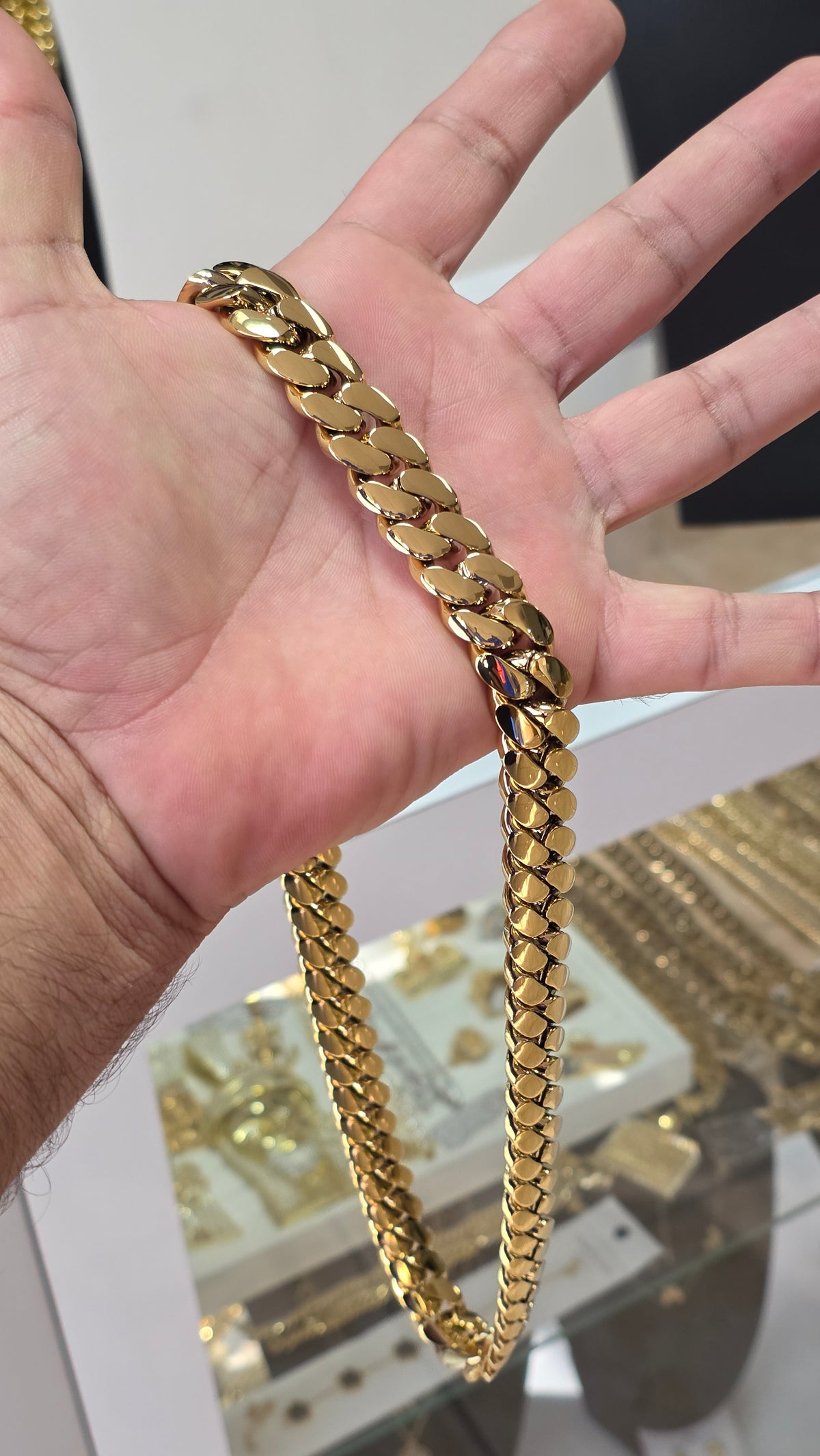 Nuevo PVD Premium Xtreme Cubana Miami Cuban 15MM Hechas a Mano                   (Eslabón Pegado)