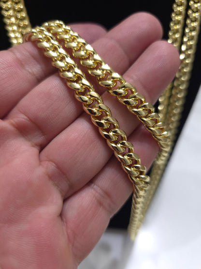 Lo Nuevo PVD color 14kt Real.                       Set 8mm Stainless steel PVD, 1 Año de Garantía