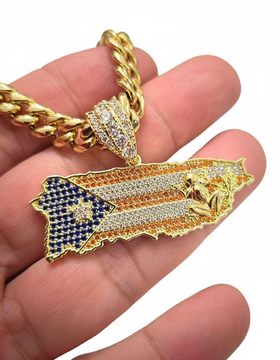 Bello Charm de Puerto Rico a Color con Cadena Stainless Steel PVD.       (1 Año de Garantía)