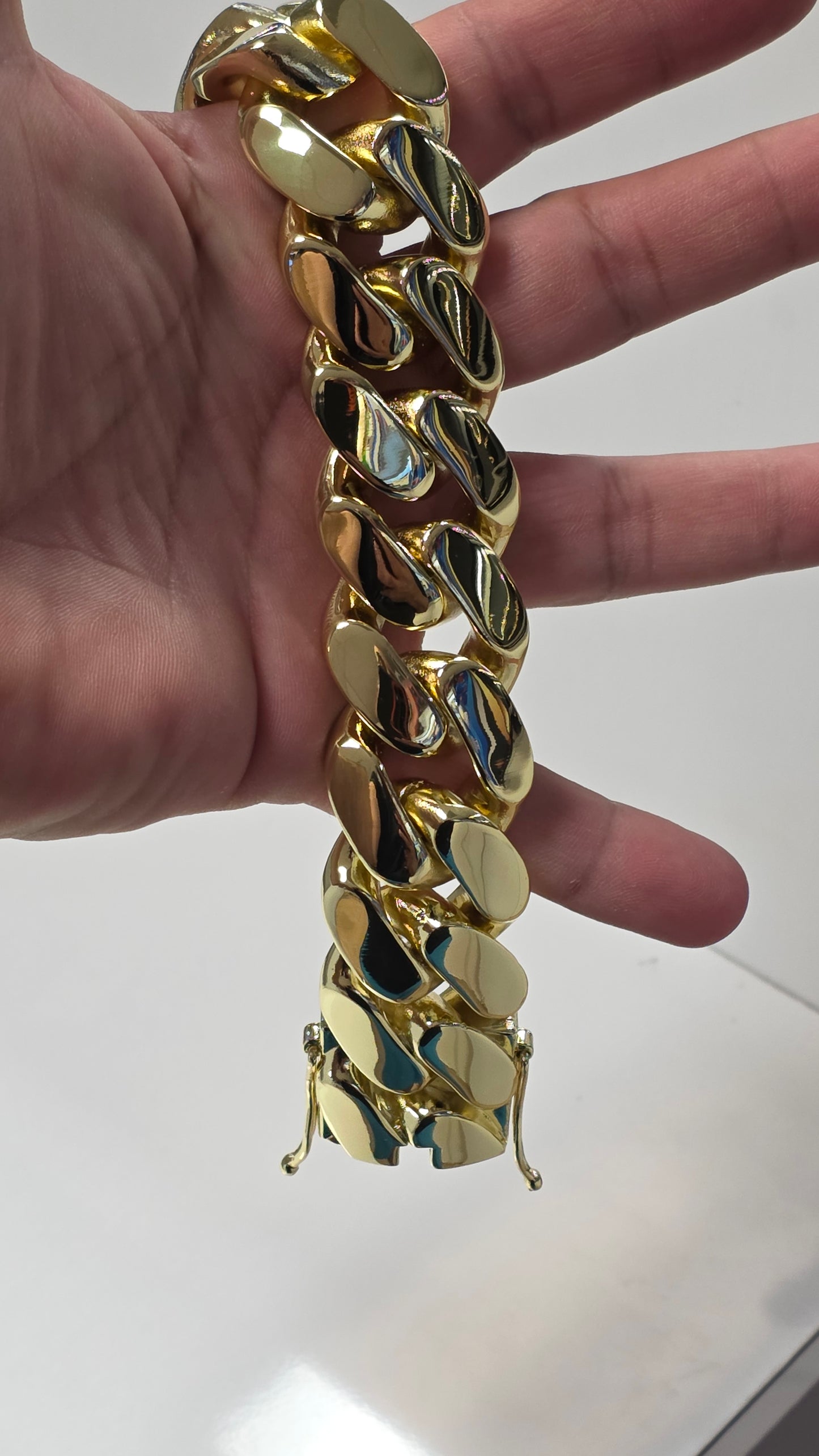Brazalete 30mm PVD           Hechas a Mano