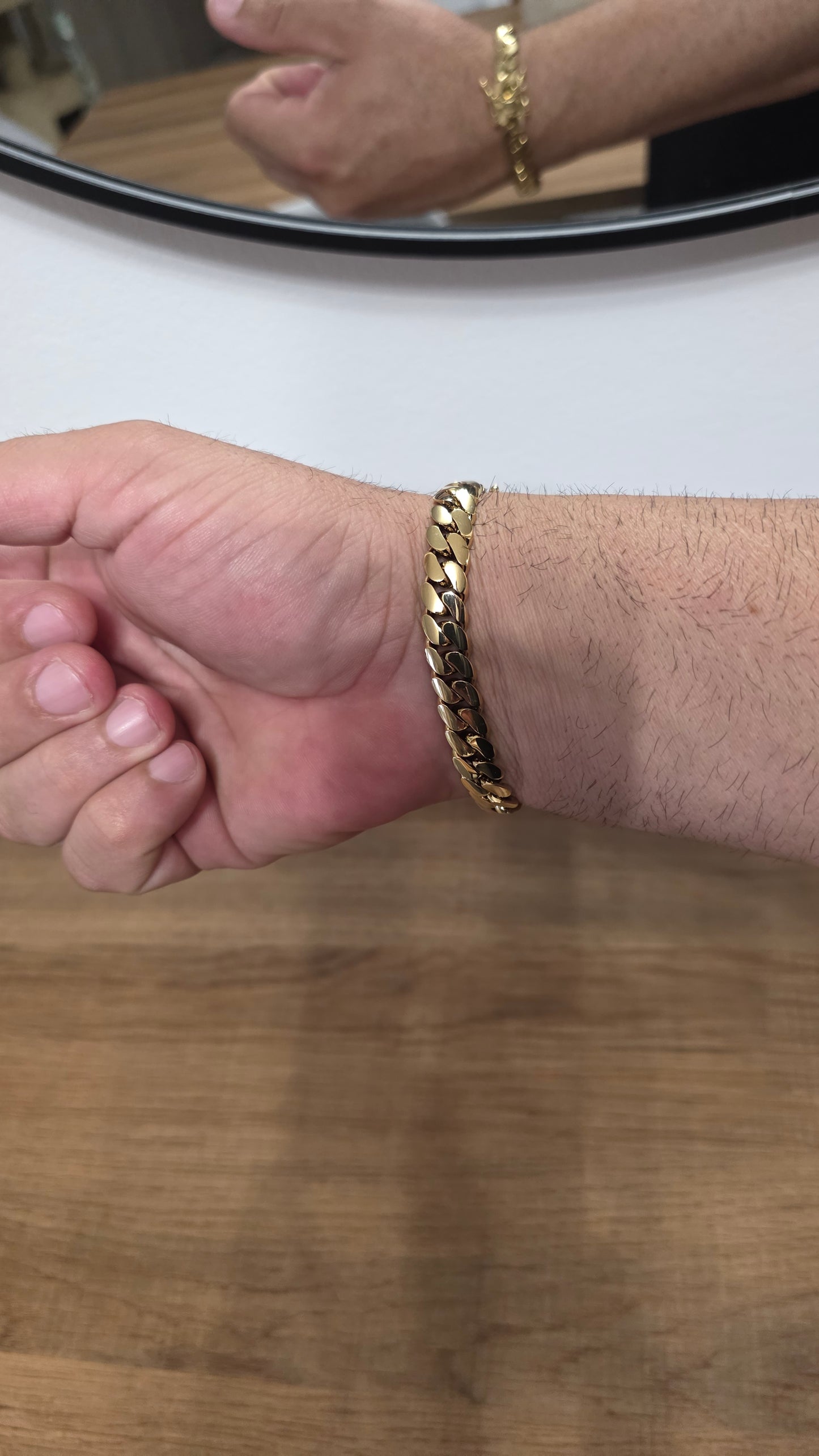 Brazalete Miami Cuban 10MM (PVD PREMIUM )Hechas a Mano  (Eslabón Pegado)
