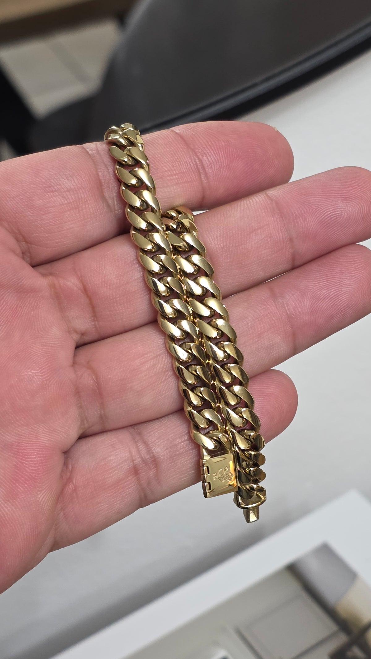 Miami Cuban 8MM                       PVD PREMIUM Plus Hechas a Mano  (Eslabón Pegado)                 1 Año de Garantía