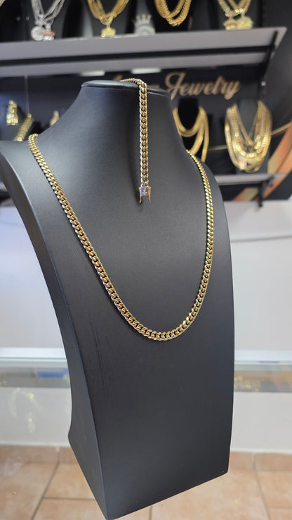 Cadena Miami Cuban 6mm  Brazalete Gratis. Uso diario                         ( 1 año de Garantía)