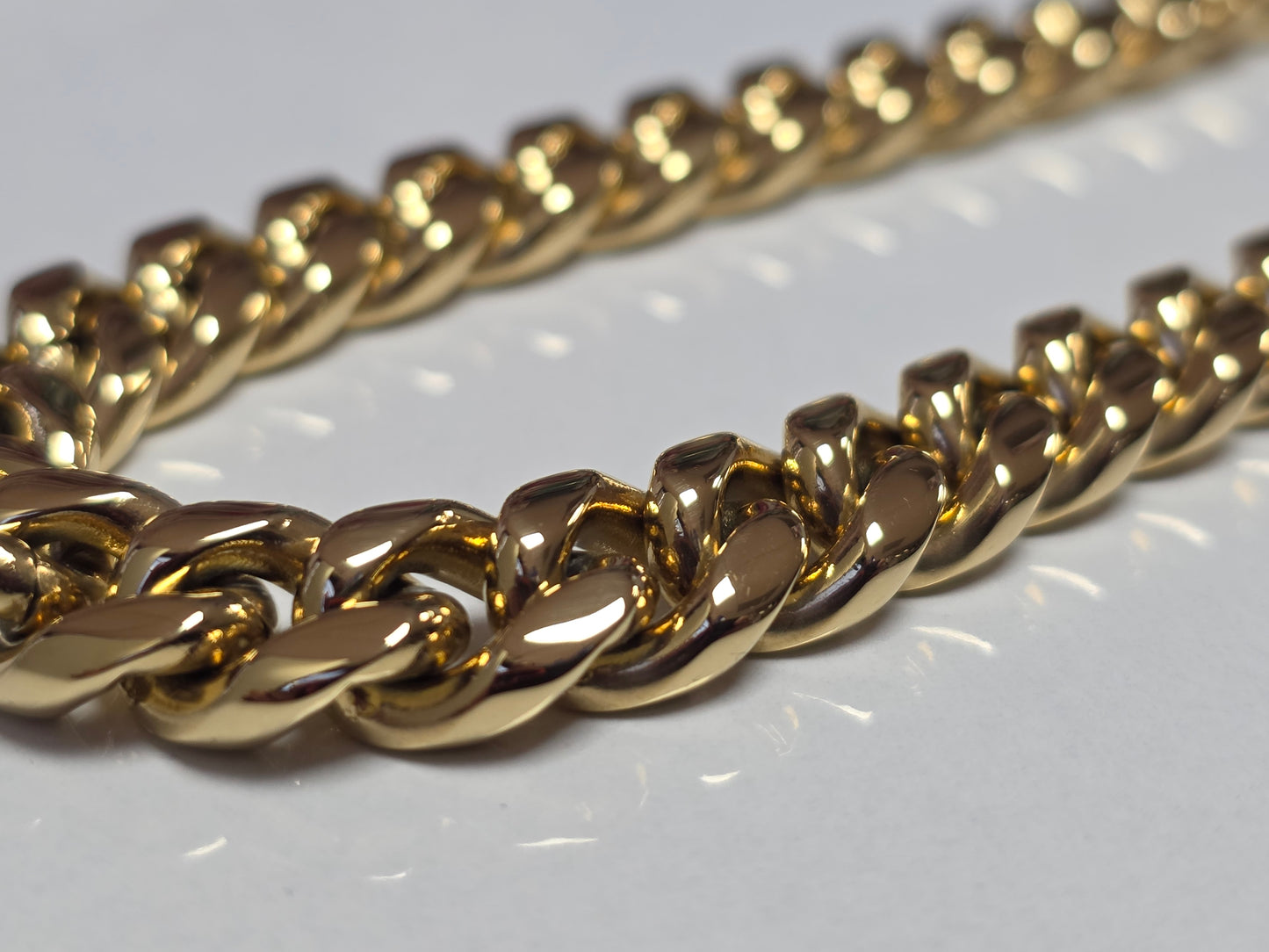 Brazalete Miami Cuban 10MM x 8.5" PVD, 1 Año de Garantía