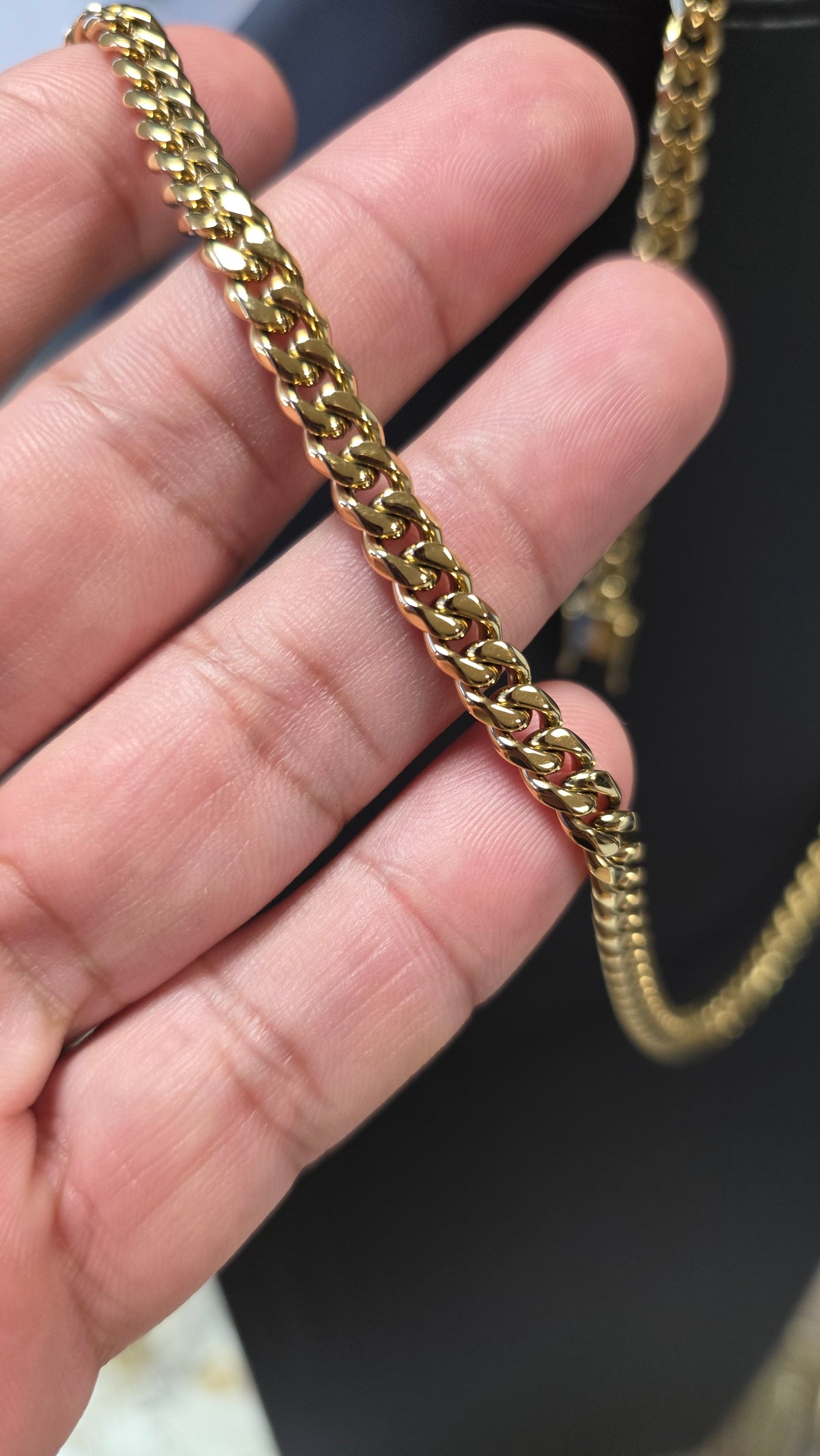 Cadena Miami Cuban 6mm  Brazalete Gratis. Uso diario                         ( 1 año de Garantía)