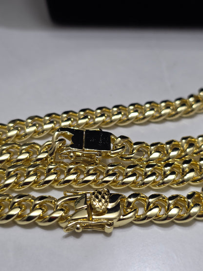 Lo Nuevo PVD color 14kt Real.                       Set 8mm Stainless steel PVD, 1 Año de Garantía