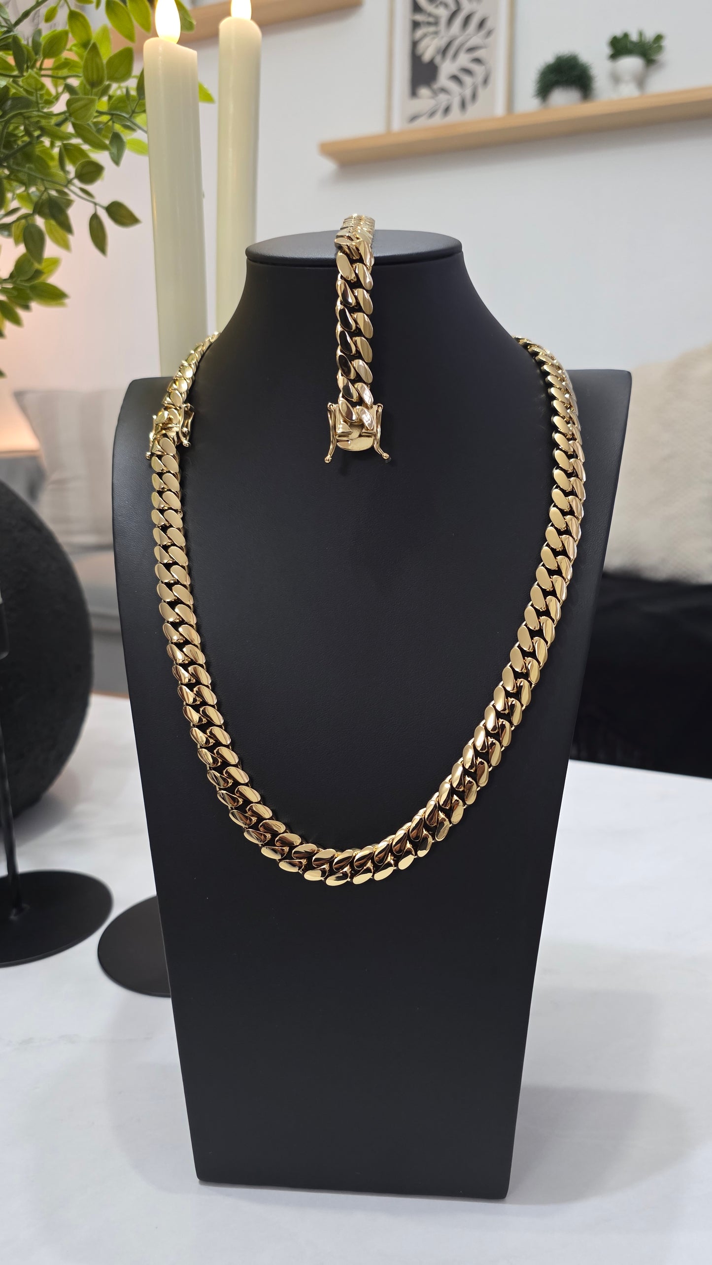 Cubana Miami Cuban 12MM (PVD PREMIUM )Hechas a Mano  (Eslabón Pegado)