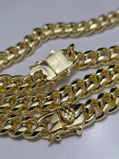 Lo Nuevo PVD color 14kt Real.                       Set 8mm Stainless steel PVD, 1 Año de Garantía