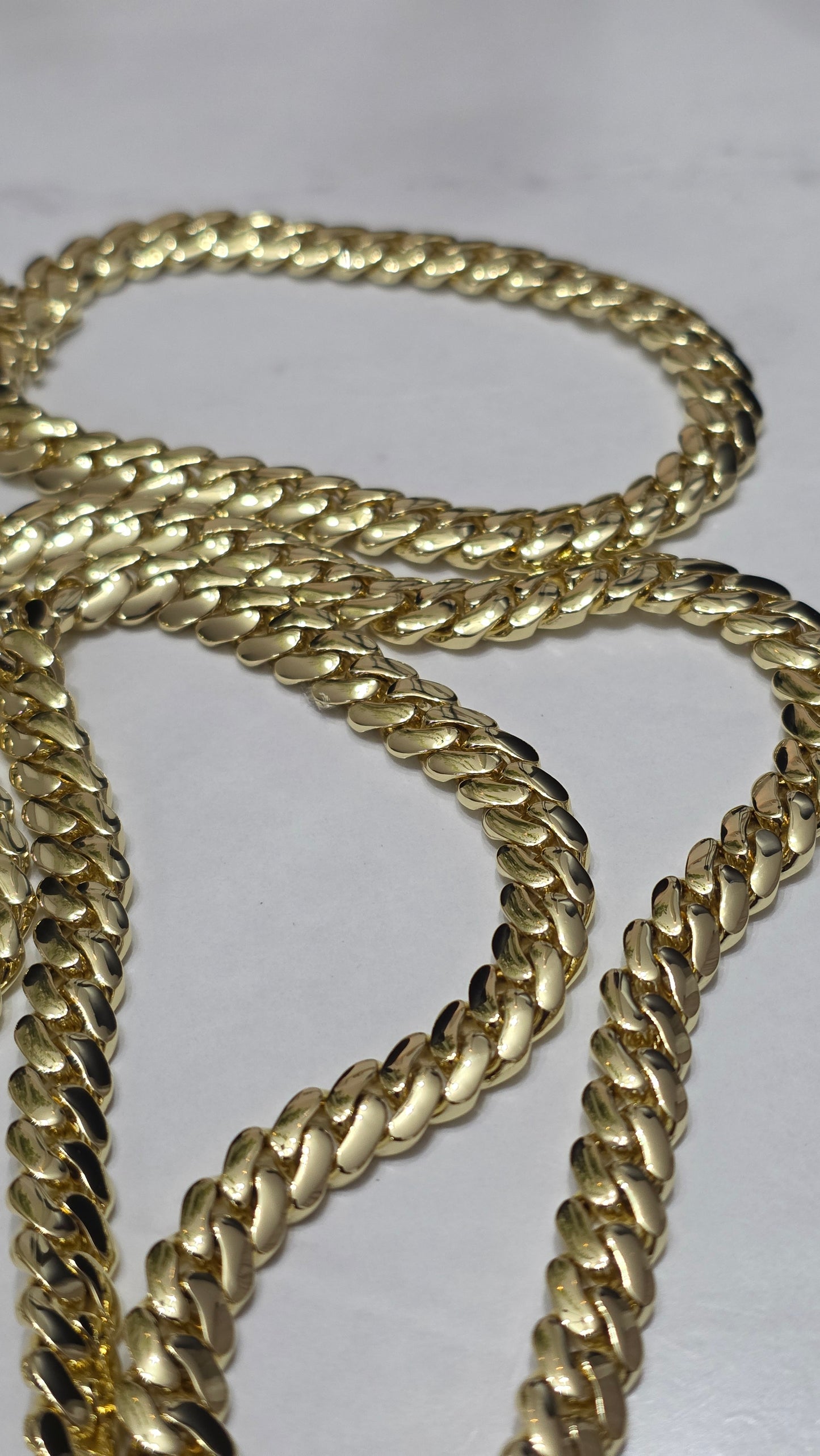 Set de 8mm  Hechas a Mano PVD Eslabón Pegado