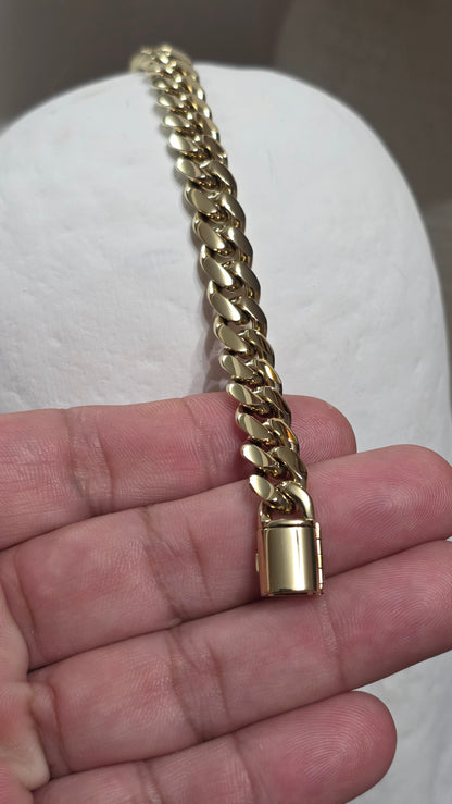 Miami Cuban 10MM                     PVD PREMIUM Plus Hechas a Mano  (Eslabón Pegado)                 1 Año de Garantía