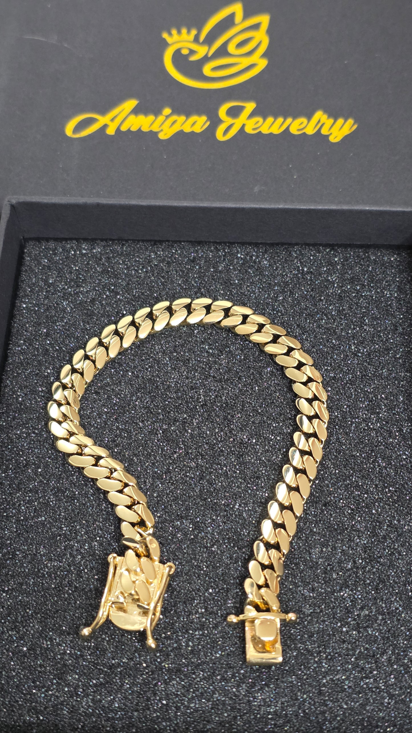 Brazalete Miami Cuban 8MM (PVD PREMIUM )Hechas a Mano  (Eslabón Pegado)
