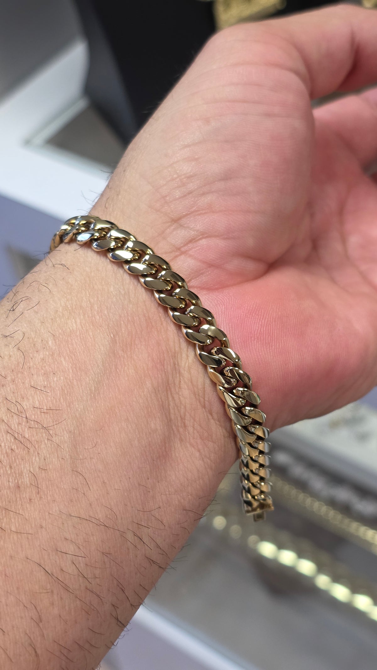 Miami Cuban 8MM                       PVD PREMIUM Plus Hechas a Mano  (Eslabón Pegado)                 1 Año de Garantía