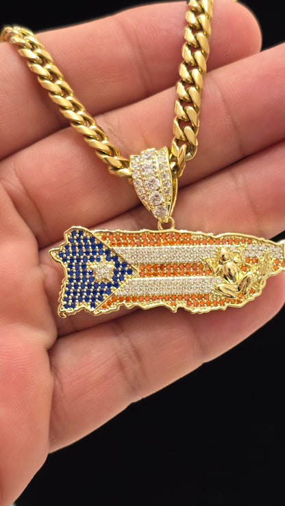 Bello Charm de Puerto Rico a Color con Cadena Stainless Steel PVD.       (1 Año de Garantía)